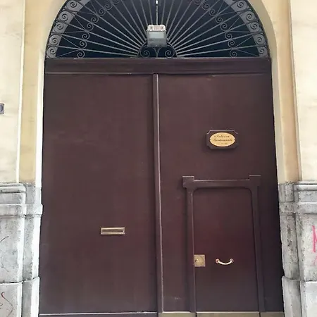 Casa Tea: Nel Cuore Del Centro Storico Palermo